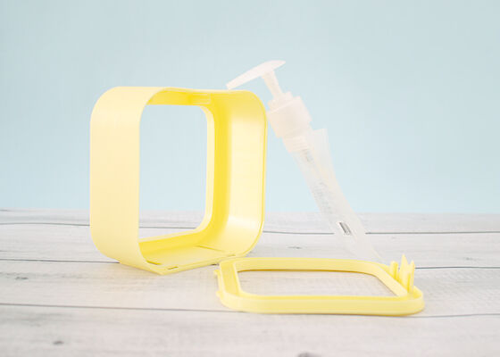 330ml Liquid Spout Bags With 28mm Cosmetic Pump Head