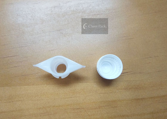 9.6 Millimeter Plastic Pour Spout Caps 100% Food Grade Material PE