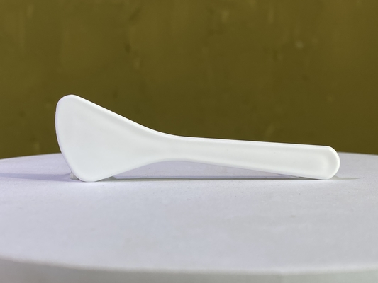 White Or Customized 82mm PP Spatula For Cosmetic Cream