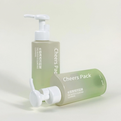 New Design Cosmetic Containers 150ml/500ml Skincare Packaging White Gradient PET Bottle With Lotion Pump