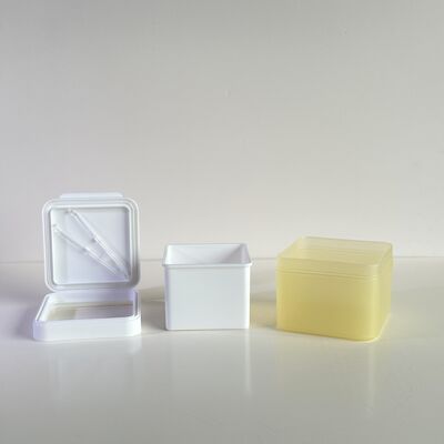 100 Sheet Skincare Cotton Liner Bulk Order Plastic Jars with Removable PP Liner Food Grade for Cosmetic Brands/OEM