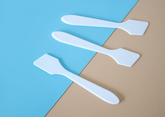 white 81.8mm Cosmetic Cream Spoon In Injection Plastic Mould