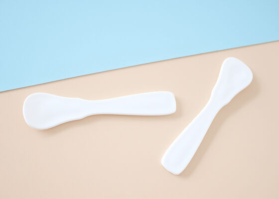 Plastic  75.9mm Massage Spatula Makeup Spoons