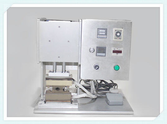 1800W AC 220V Stand Up Pouch Sealing Packing Machine